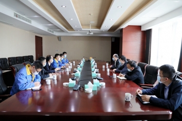 平湖市委书记仲旭东一行莅临8868体育手机版登录入口调研企业疫情防控和复工复产工作