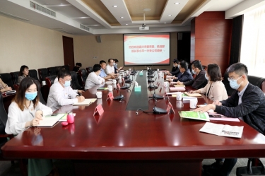 嘉兴市委常委、统战部部长李小平一行莅临8868体育手机版登录入口调研指导