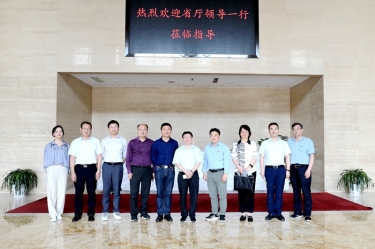 省人力社保厅二级巡视员陈荣华一行莅临8868体育手机版登录入口调研人才工作