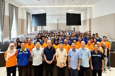 创新突破 务实担当 | 8868体育手机版登录入口控股（马）有限公司2025年半年度总结暨战略展望大会圆满召开